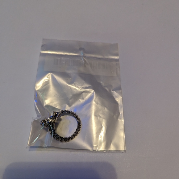 Fashion Dragon Head Pattern Wrap Open Ring - Picture 4 of 13